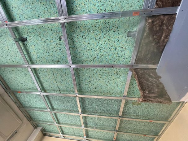 Aislamiento acústico en techo